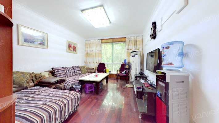 鼎虹嘉苑二期二手房实景图