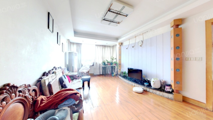 新加坡花园二区二手房实景图