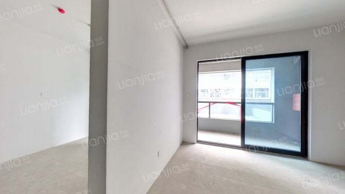 楠华景园二手房实景图