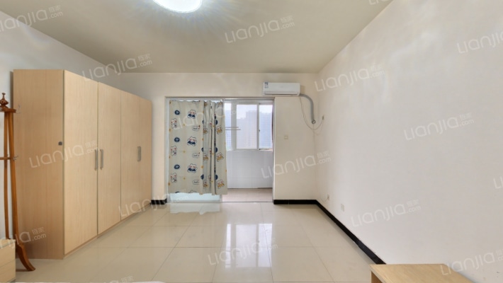 姿华文雅新世界二期二手房实景图