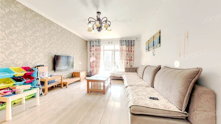 禾嘉名邸二手房实景图