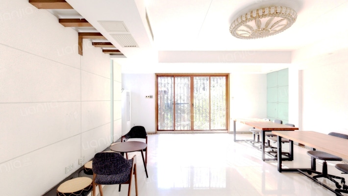 和庄别墅二手房实景图