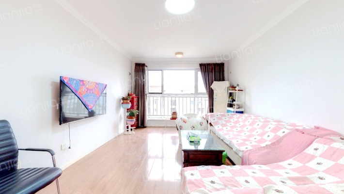 依山伴城锦城二手房实景图