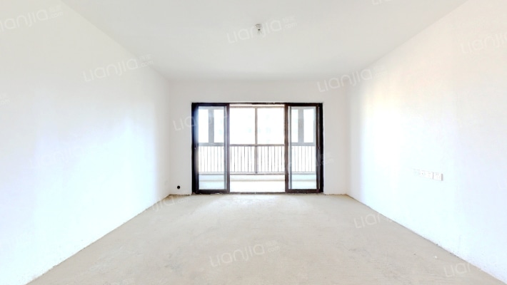 爱丁堡五号院二手房实景图