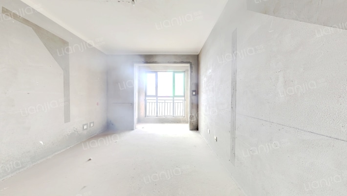 新田城湖光里二手房实景图