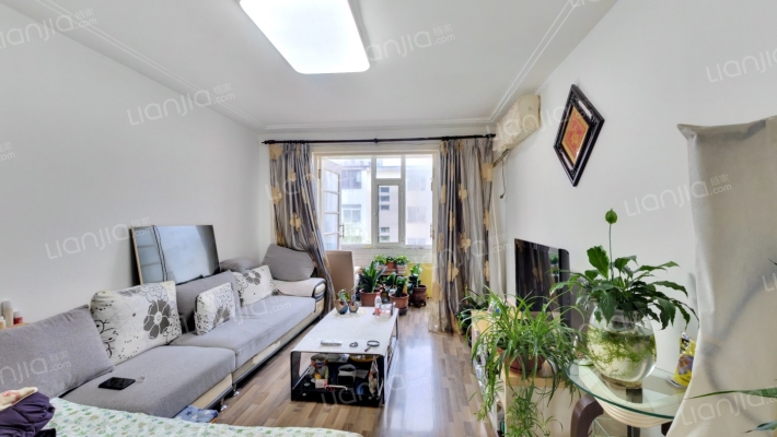 西大一区二手房实景图