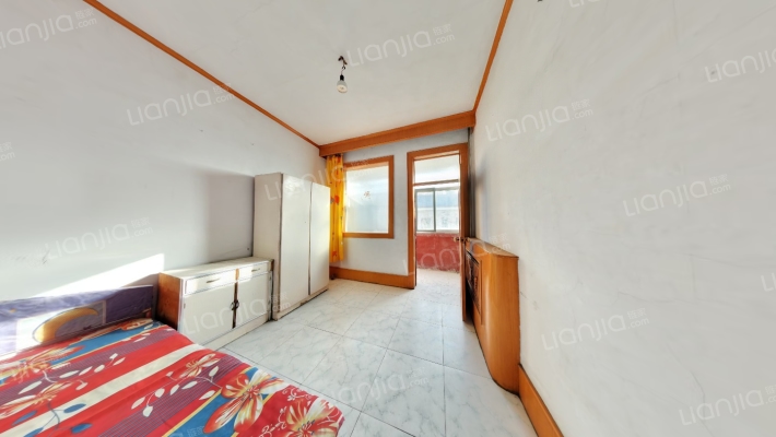 电信局宿舍二手房实景图