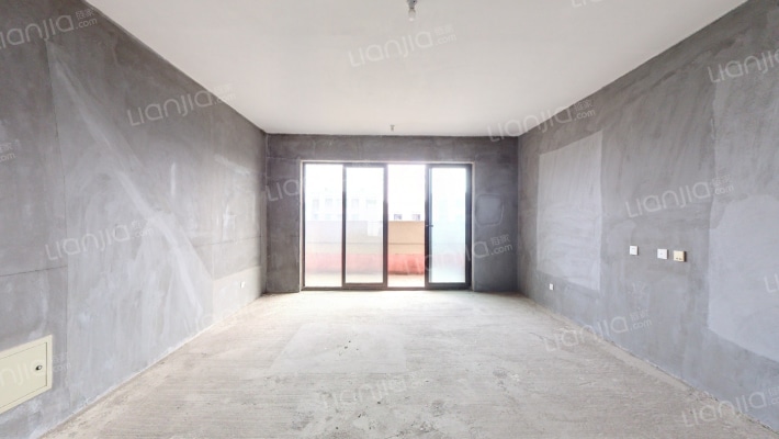 鲁能公馆一号院二手房实景图