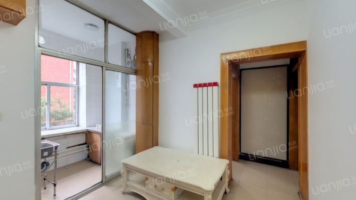 郝家沟街铁路宿舍甲字楼二手房实景图