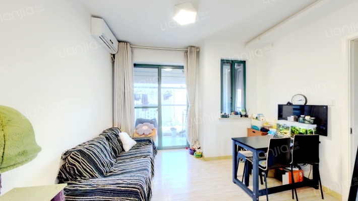 黄浦逸城二手房实景图