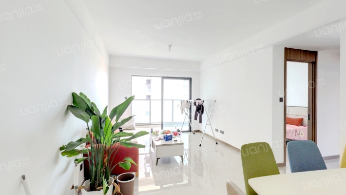 中粮鸿云二手房实景图