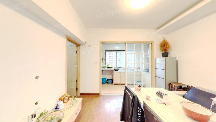 書香國際公寓二手房实景图