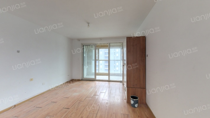 海信贤文世家二手房实景图