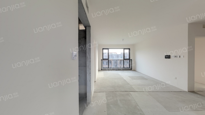 想云湾逸天轩二手房实景图