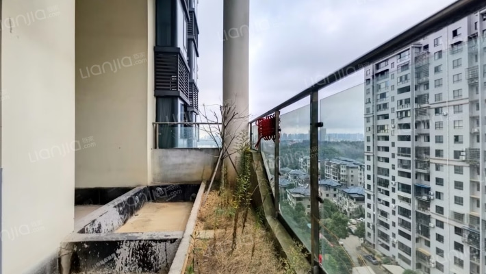 湖山印二手房实景图