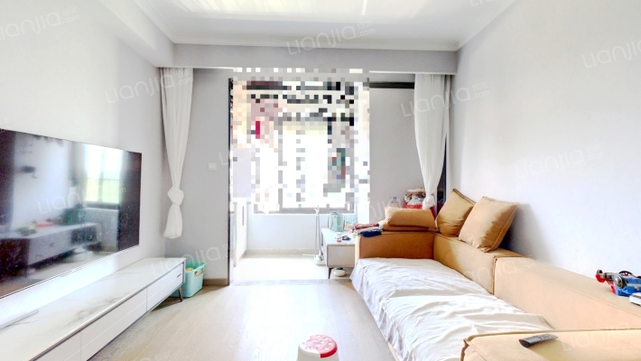 依云景苑二手房实景图