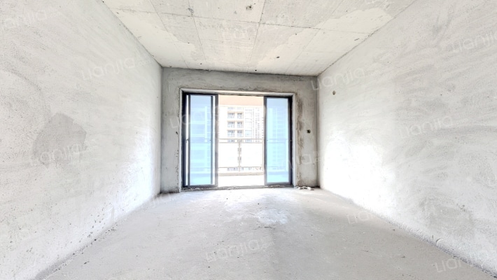 生源2018二手房实景图