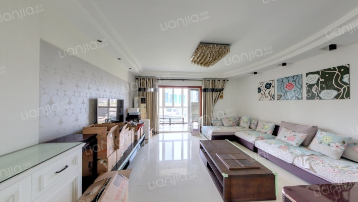 万华紫金花苑二手房实景图