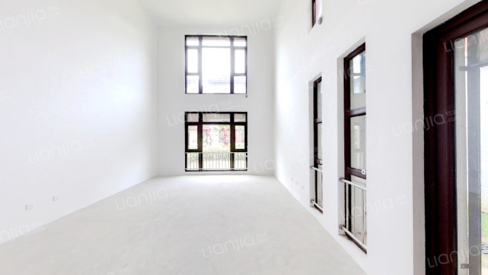 星湖郡二手房实景图