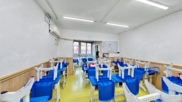 鸿景苑二手房实景图