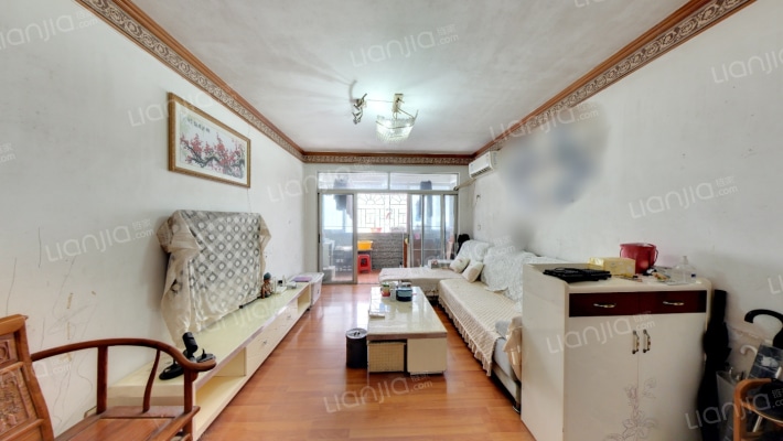 深南中学家属楼二手房实景图