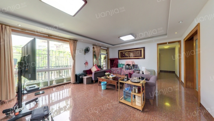 蒙特利岛二手房实景图