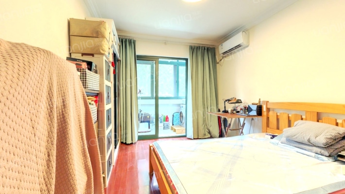 香花桥路20弄二手房实景图