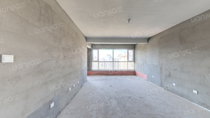 卓信半岛蓝湾二期二手房实景图