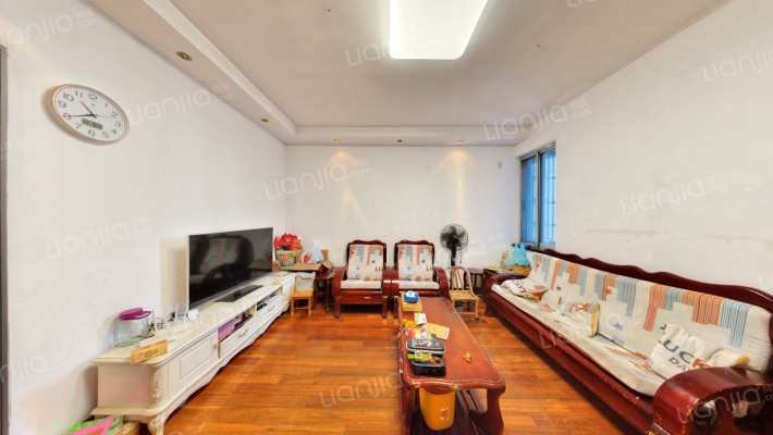 银河新村二手房实景图