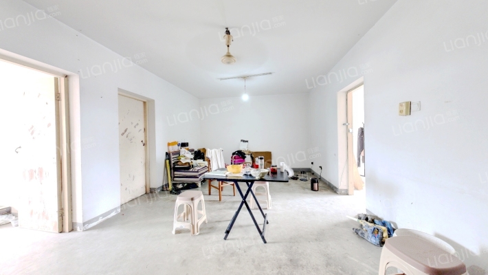 万泰花园二手房实景图