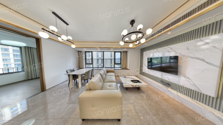 久雍府二手房实景图