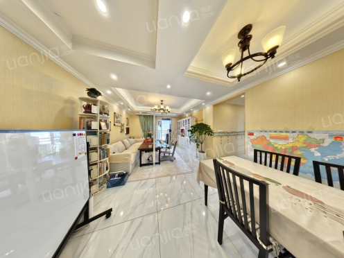 整租·财信渝中城 4室1厅 南