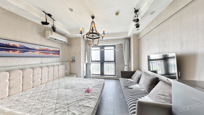 吾悦广场二手房实景图