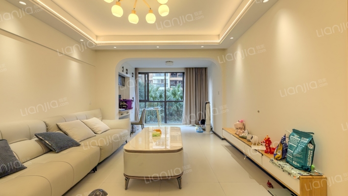 凤翔华庭二手房实景图