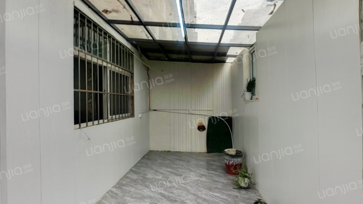 255号院二手房实景图