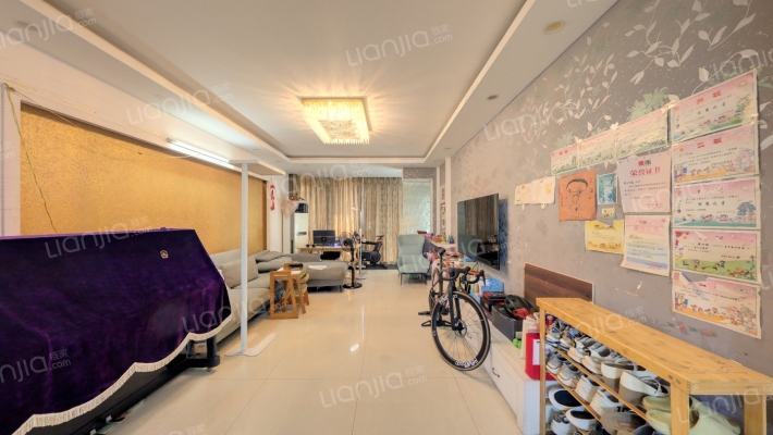 金鑫花苑二手房实景图