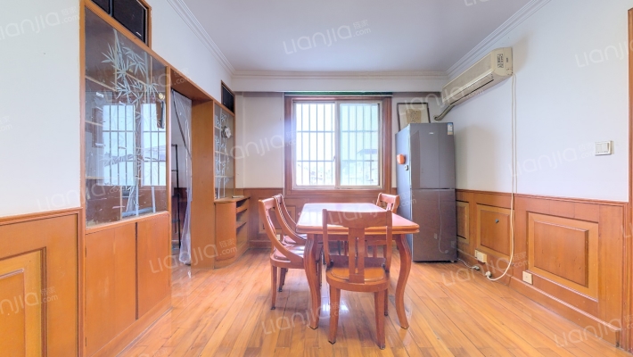 南环花苑二手房实景图