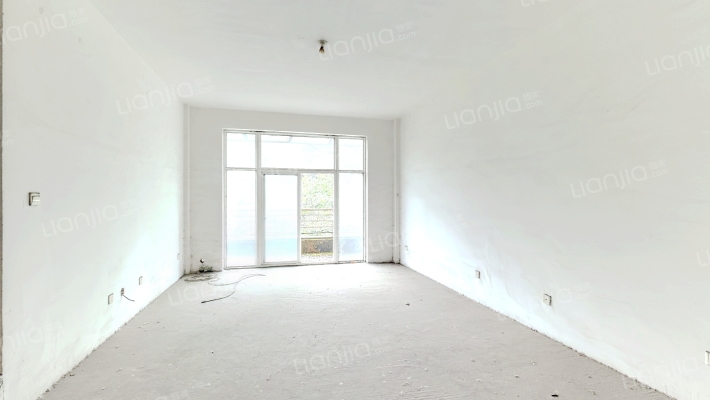 七彩花都B区一期二手房实景图