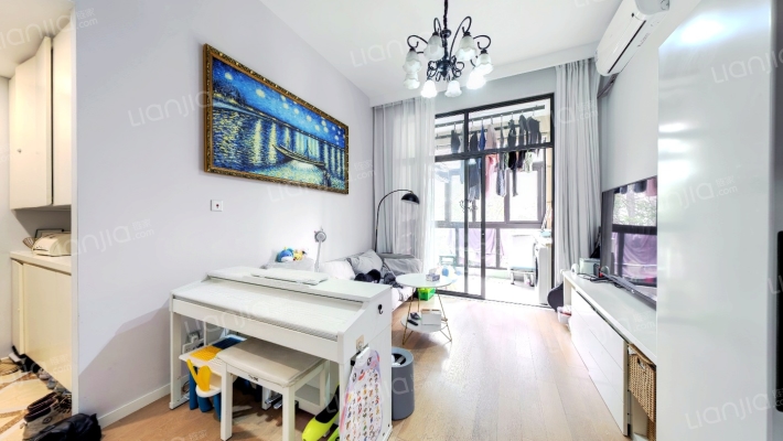 万业梦立方二手房实景图