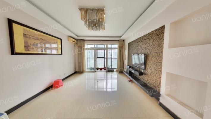 正弘山二手房实景图