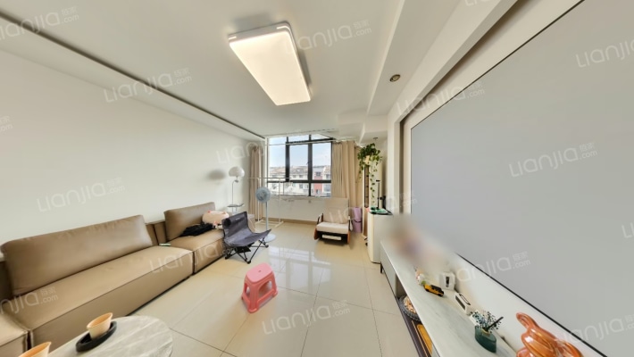 菁华时代彩慧苑二手房实景图