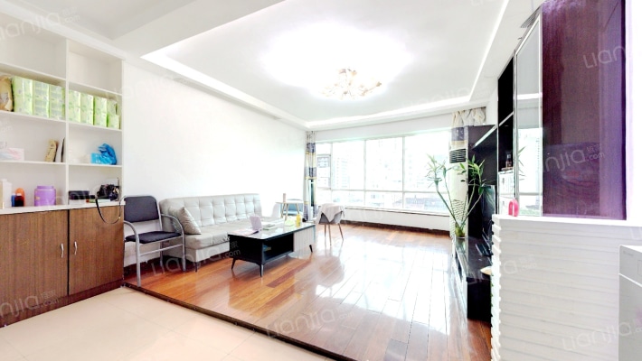 貴山苑二手房实景图