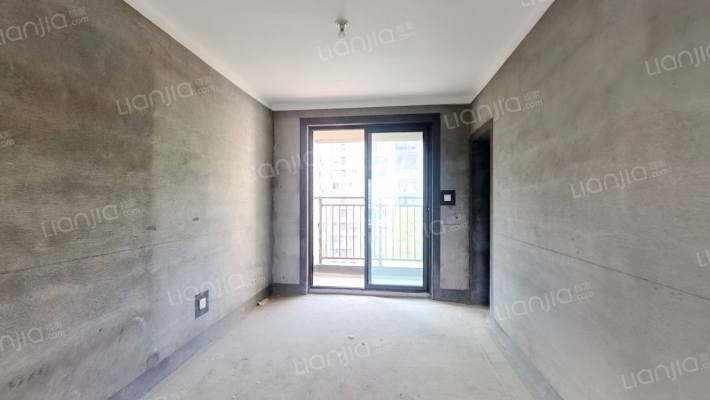 建业城二期二手房实景图