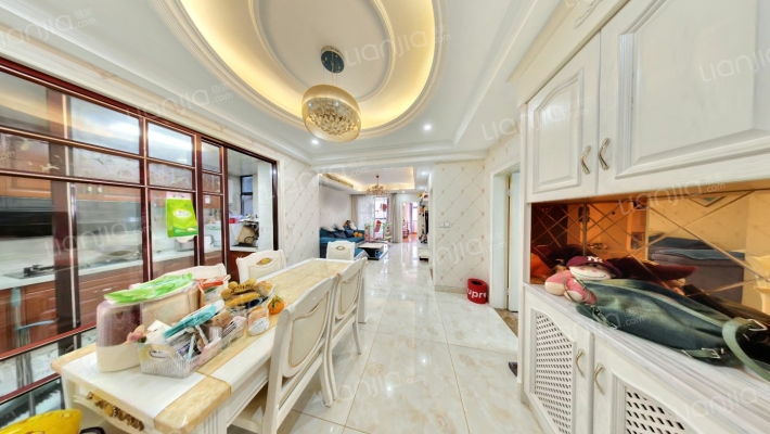 水乡华庭二手房实景图