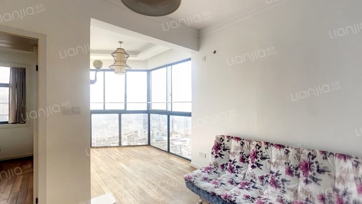 湘泉纯水岸二手房实景图