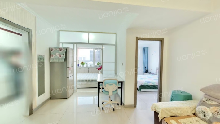 张士新居二手房实景图