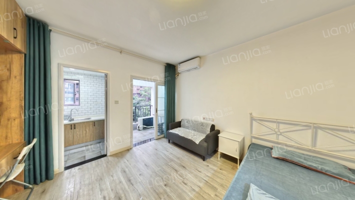 融创NANO公馆二手房实景图