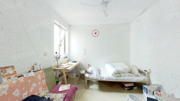 京东小区E区二手房实景图