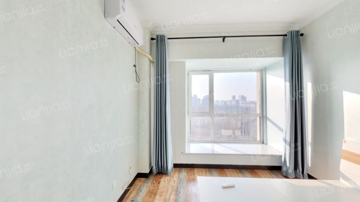 孔雀汇景轩西区二手房实景图