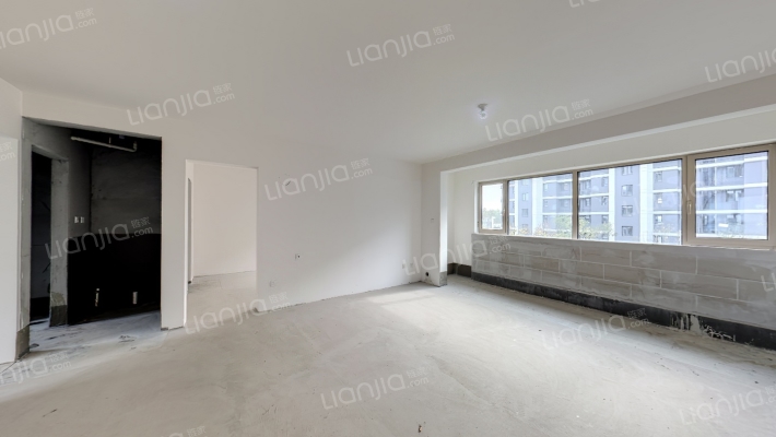 融创云潮府二手房实景图